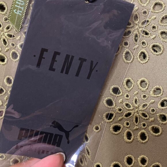 NWT Puma x Fenty Embroidered Edge Zip Up Jacket Small - Picture 8 of 8